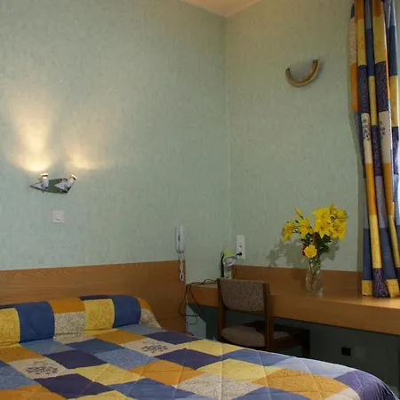 Le Lyon Hotel Bron