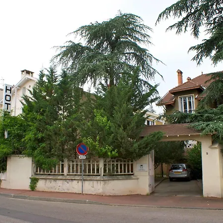 Hotel Le Lyon
